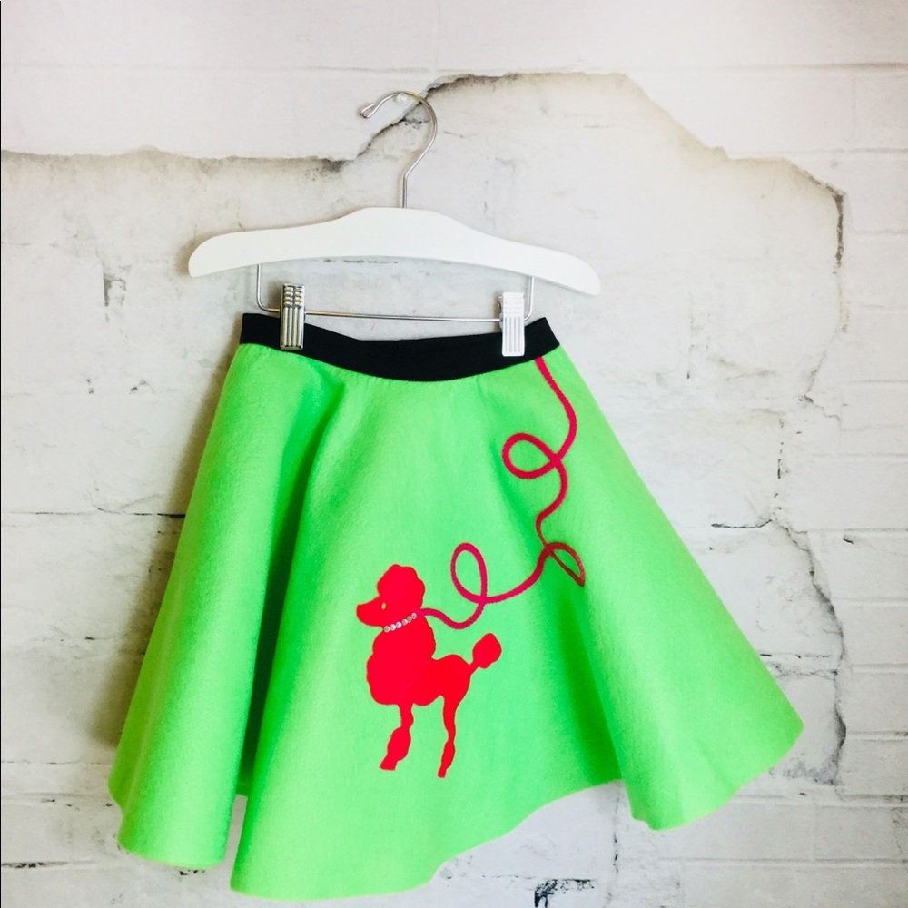 NEW!!! 50’S CLASSIC POODLE SKIRT - 4T